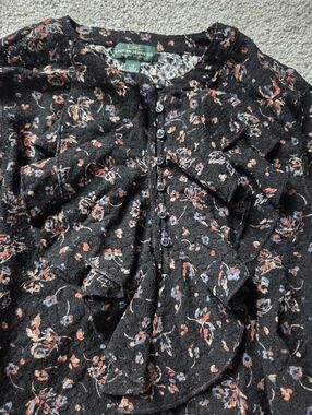 LRL Lauren Jeans Co. Black Floral Ruffle Blouse